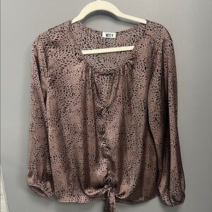 W5 Women's Mauve Animal Print Blouse